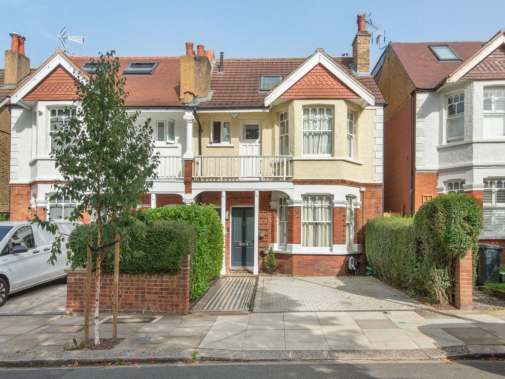 4 bed semidetached house for sale in Princes Gardens, London W5, £