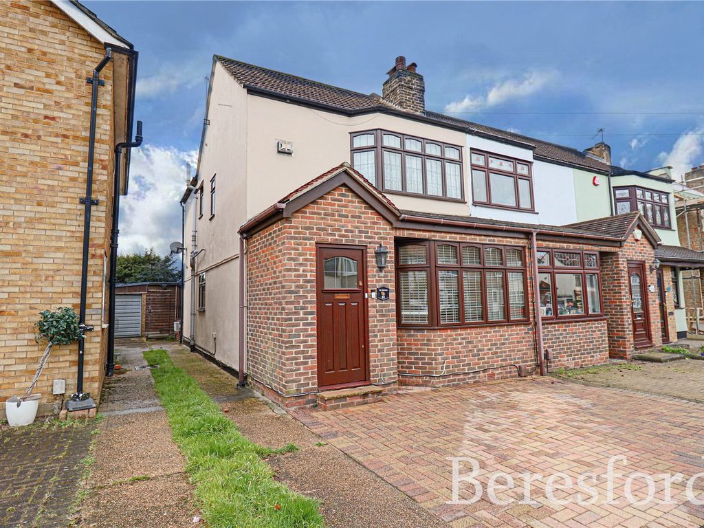 3 bed end terrace house for sale in Norman Road, Hornchurch RM11 Zoopla