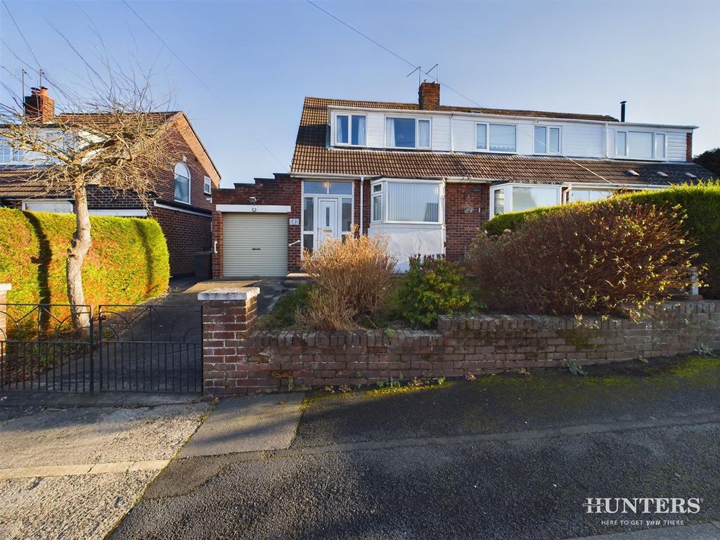 3 bed semidetached house for sale in Sandford Road, Bridgehill