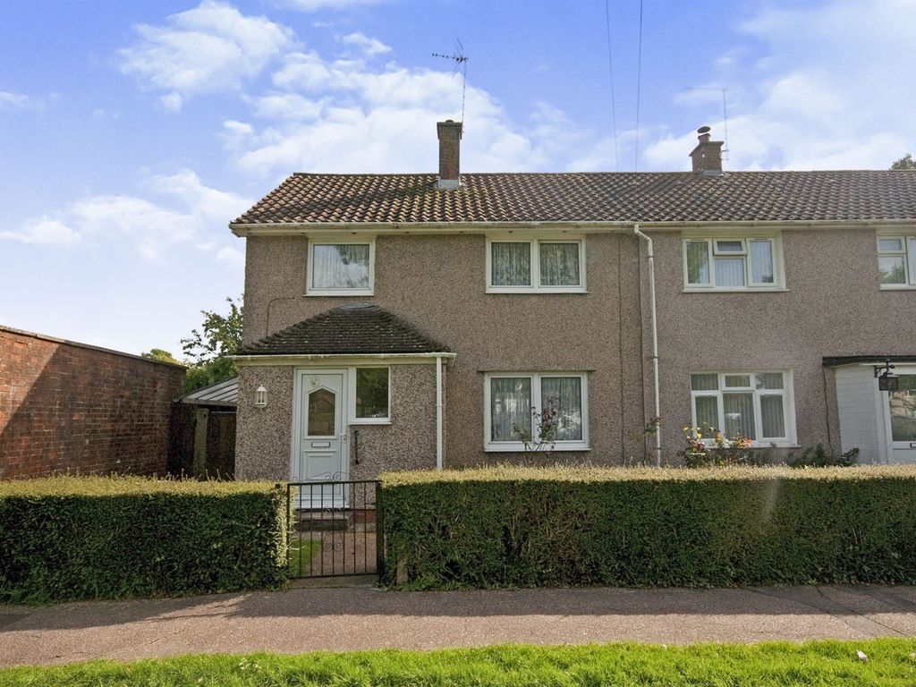 3 bed end terrace house for sale in Cloverlands, Crawley RH10 Zoopla