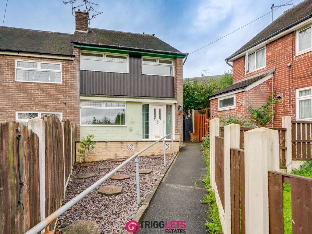 3 bed semidetached house to rent in Wensleydale Road, Rotherham, South