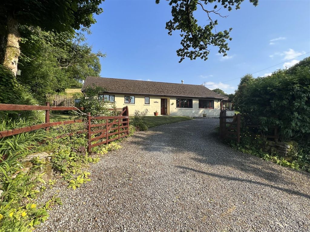 Property for sale in Capel Isaac, Llandeilo SA19 Zoopla