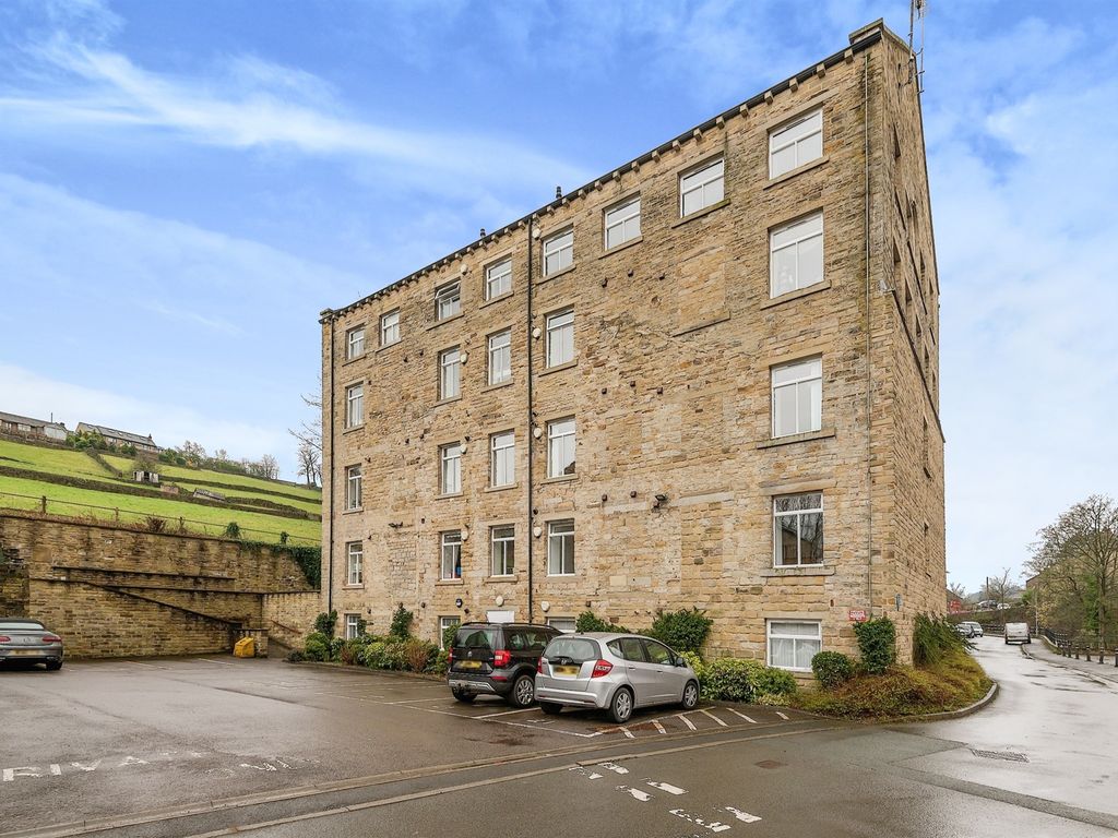 2 bed flat for sale in Lower Mill Lane, Holmfirth HD9 Zoopla