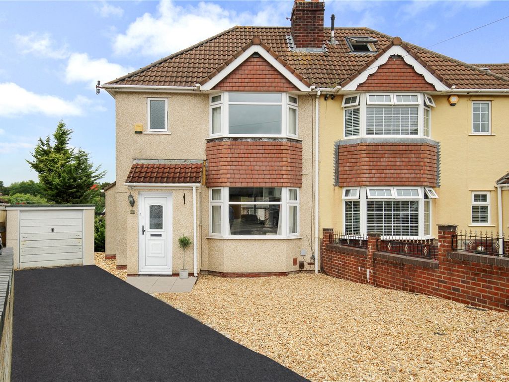 3 bed semidetached house for sale in Durleigh Close, Headley Park