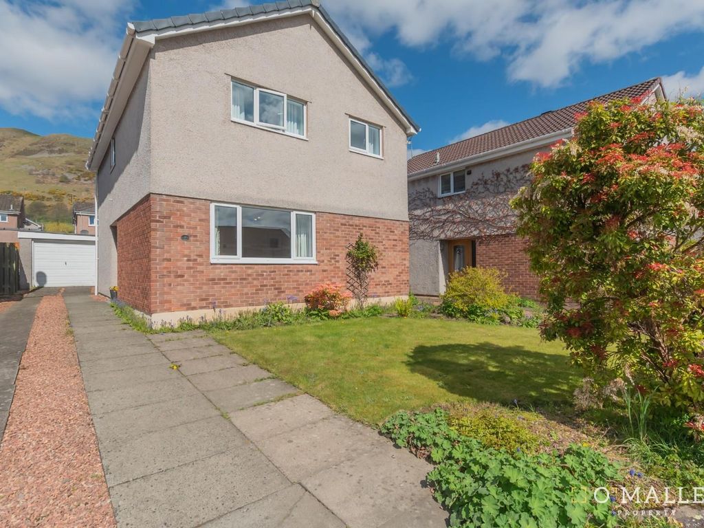 4 bed detached house for sale in Lady Ann Grove, Tillicoultry FK13, £239,995 Zoopla