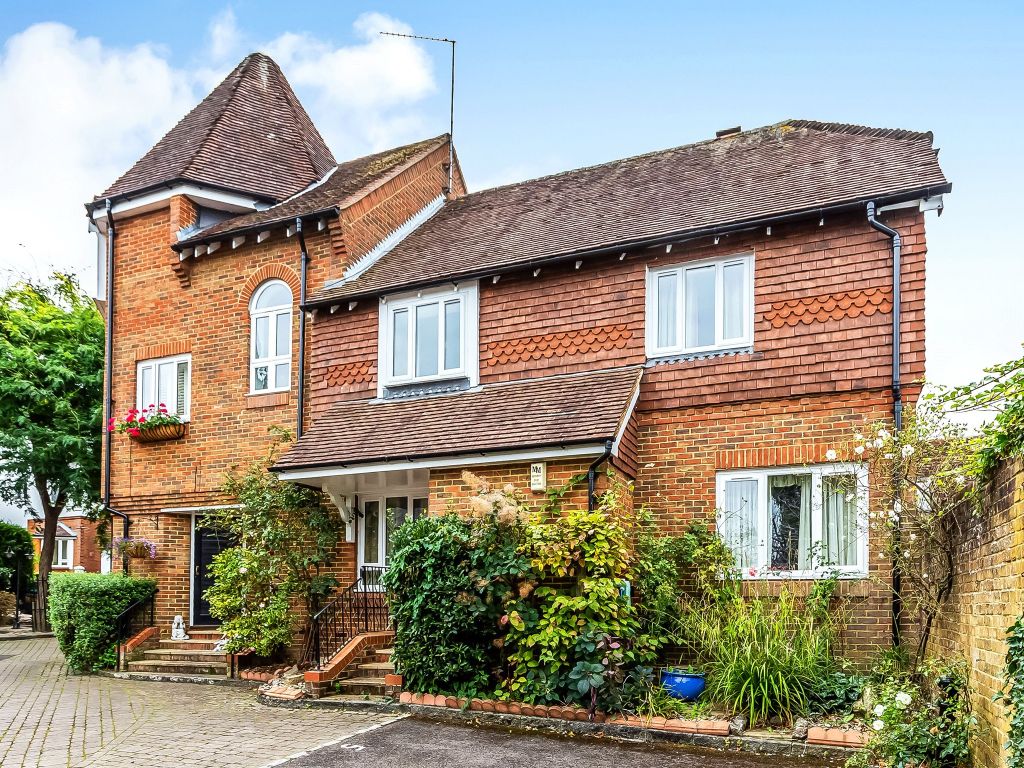 2 bed detached house for sale in St. Martins Mews, Dorking, Surrey RH4