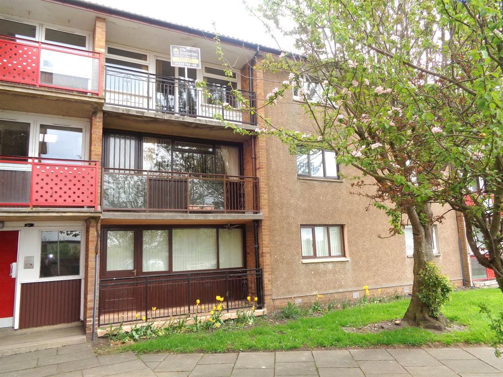 2 bed flat to rent in Leven Road, Kennoway, Fife KY8 Zoopla