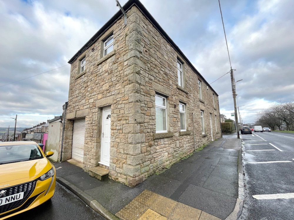 3 bed end terrace house to rent in Queens Road, Blackhill DH8, £650 pcm