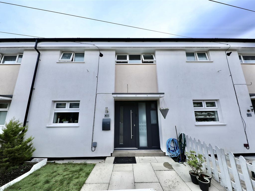 3 bed terraced house for sale in Gorthorpe, Hull HU6, £100,000 Zoopla