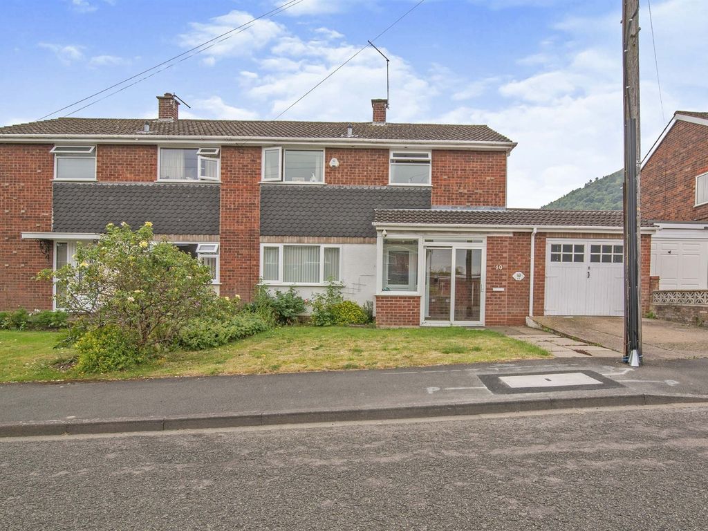 3 bed semidetached house for sale in Grafton Close, Malvern WR14 Zoopla
