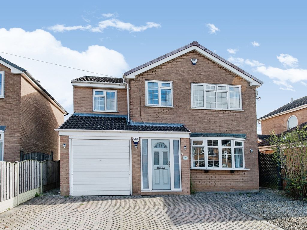 4 bed detached house for sale in Whitehouse Avenue, Great Preston