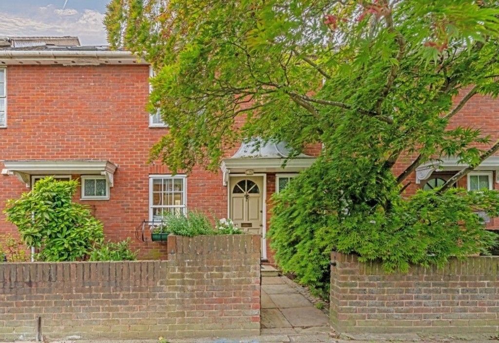 3 Bed Terraced House For Sale In Temple Road, Kew, Richmond, Surrey Tw9 