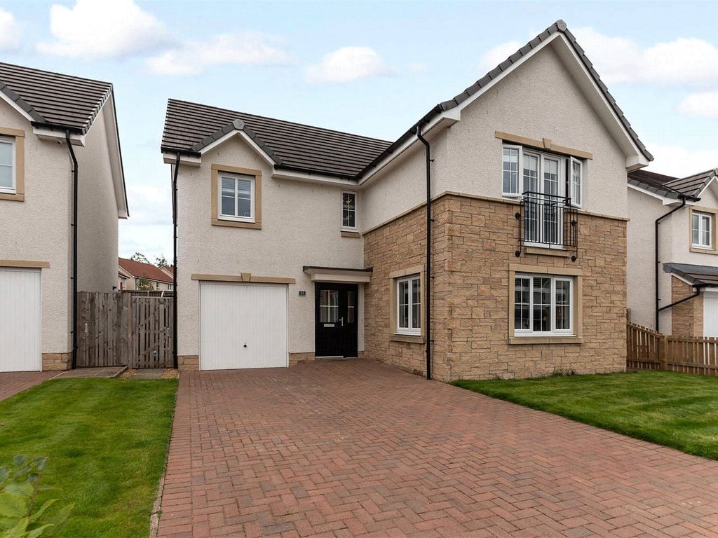 4 bed detached house for sale in Alnwick Drive, Cumbernauld, Glasgow G68, £350,000 Zoopla