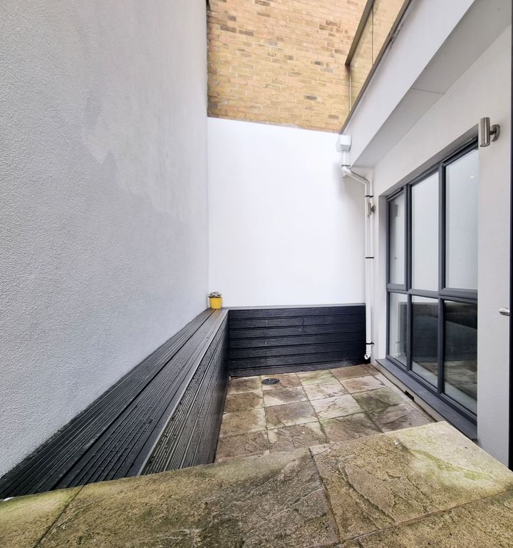 2 bed flat to rent in Liverpool Road, Angel, London N1 Zoopla