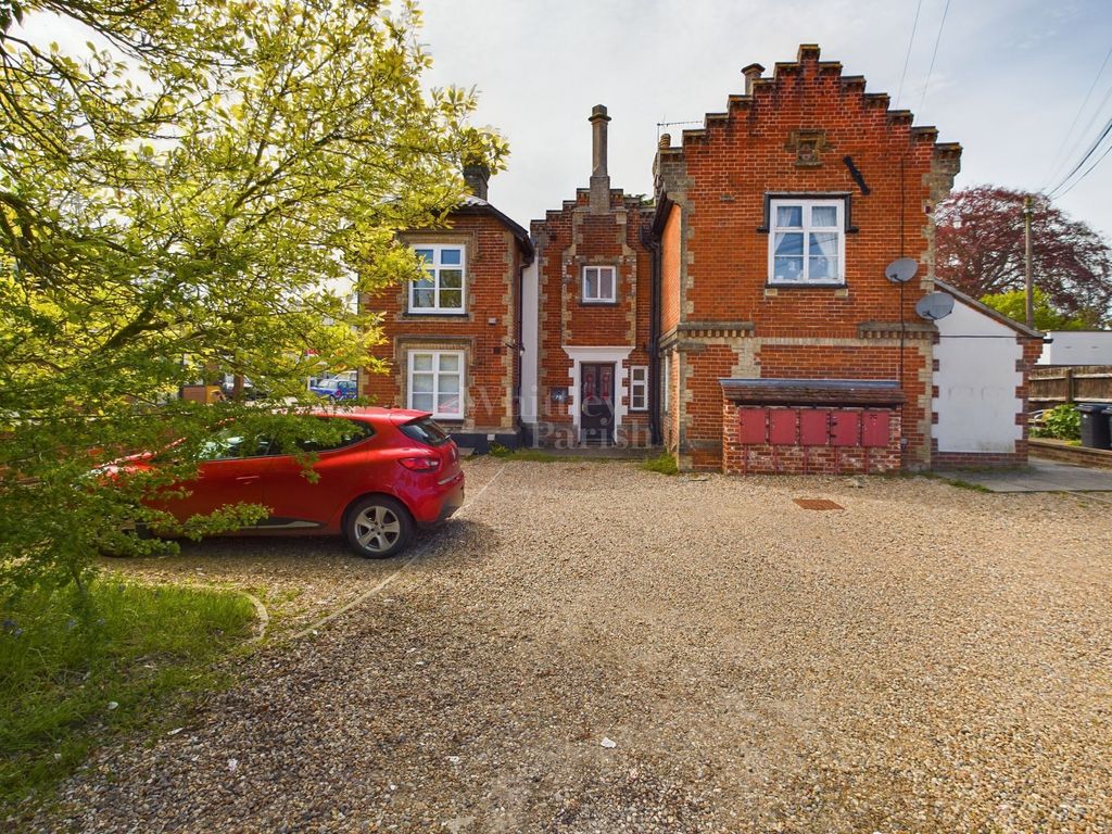 1 bed flat for sale in Church Street, Diss IP22 Zoopla