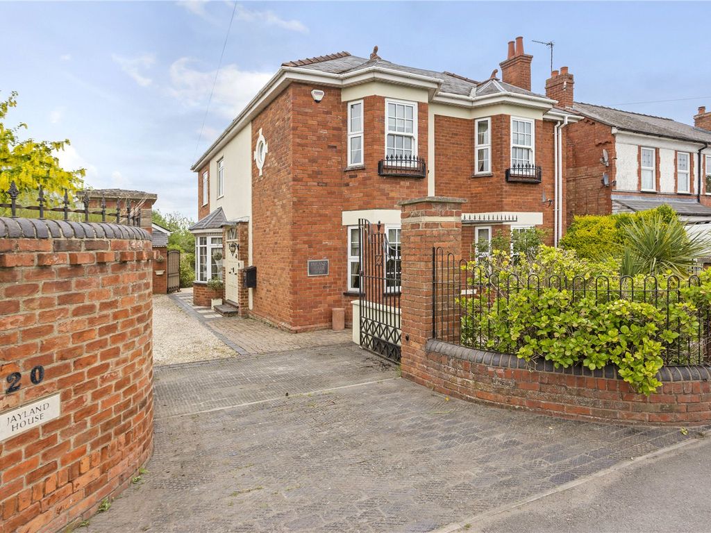 5 bed detached house for sale in Ashchurch Road, Tewkesbury