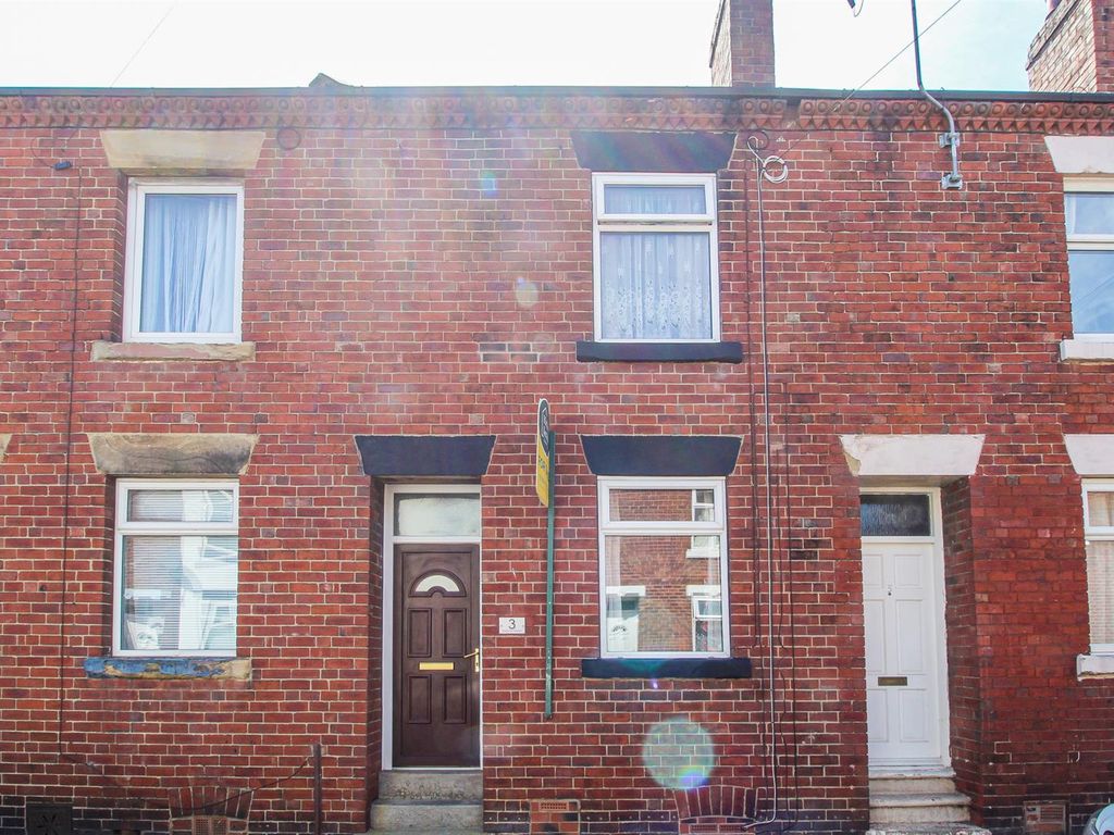 2 bed terraced house for sale in Brighton Street, Wakefield WF2 Zoopla