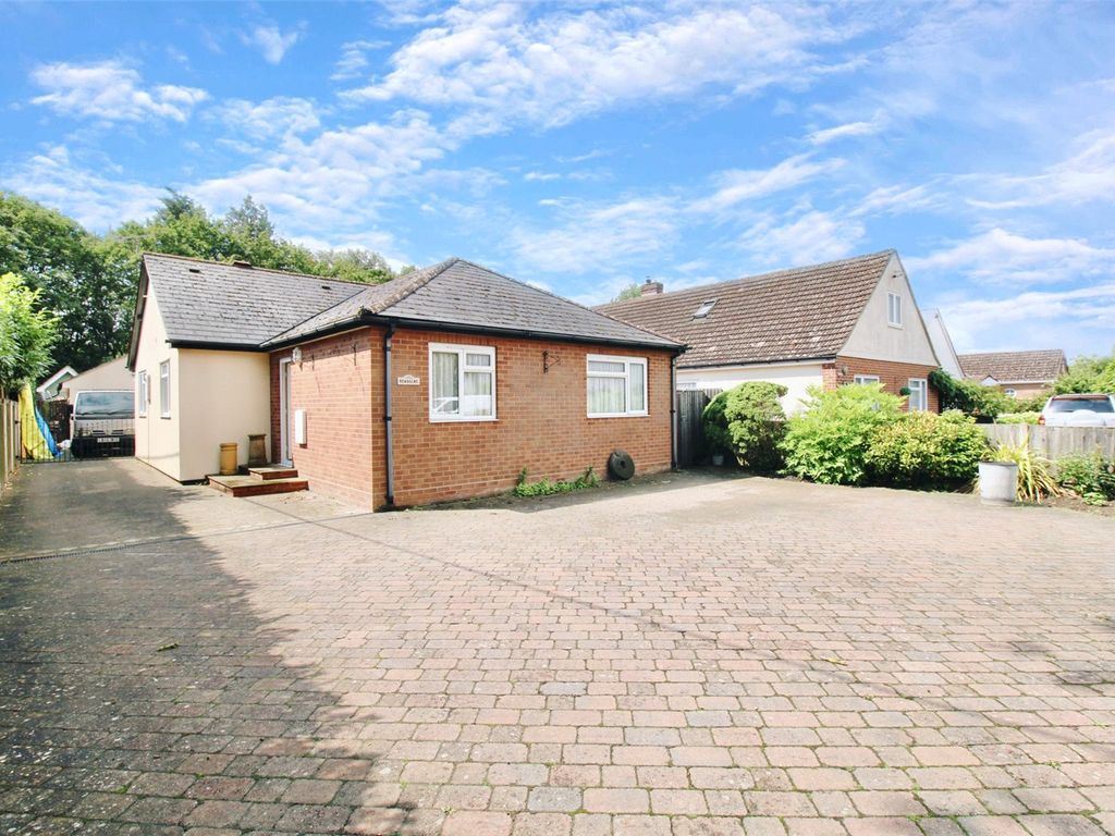 3 bed bungalow for sale in Halstead Road, Aldham, Colchester, Essex CO6