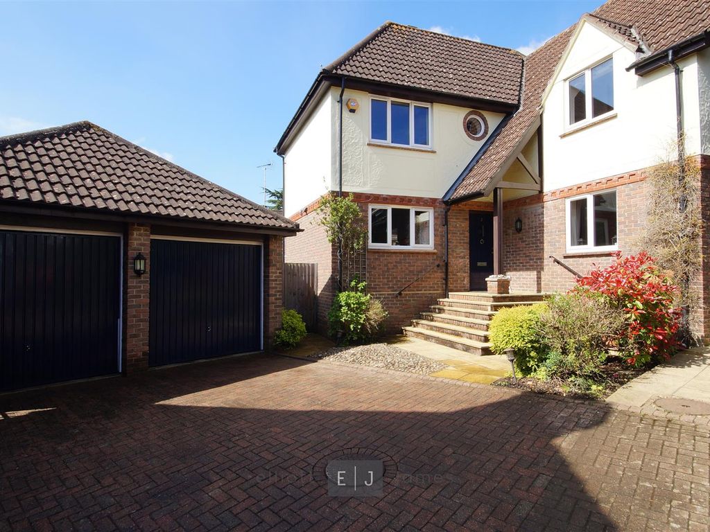 4 bed detached house for sale in Park, Loughton IG10 Zoopla