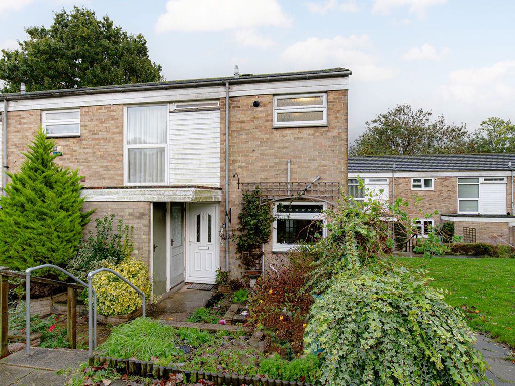 2 bed semidetached house for sale in Frencham Close, Canterbury CT2, £