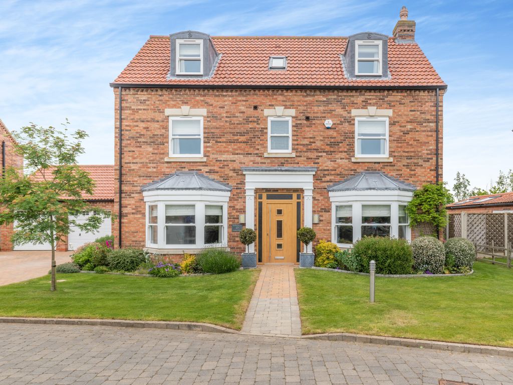 6 bed detached house for sale in Church View, Tetney DN36 Zoopla