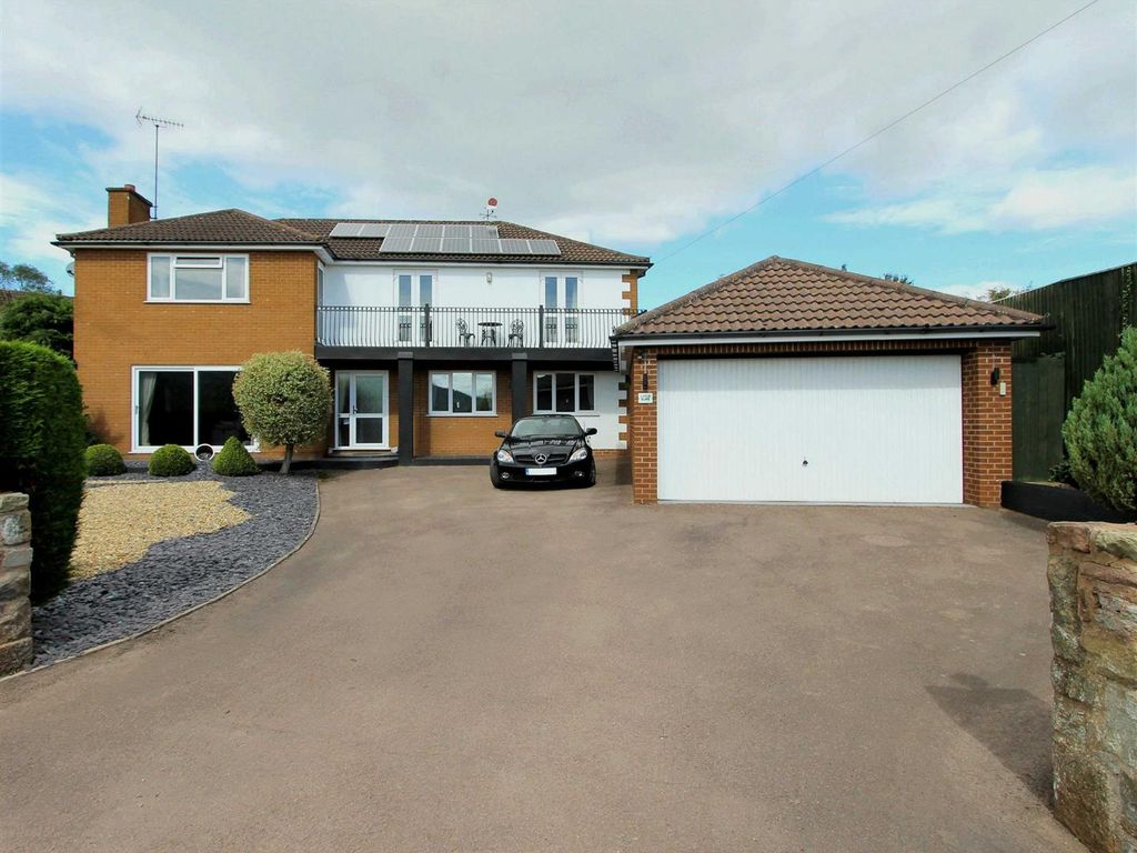 5 bed detached house for sale in Tanyard Lane, RossOnWye HR9 Zoopla