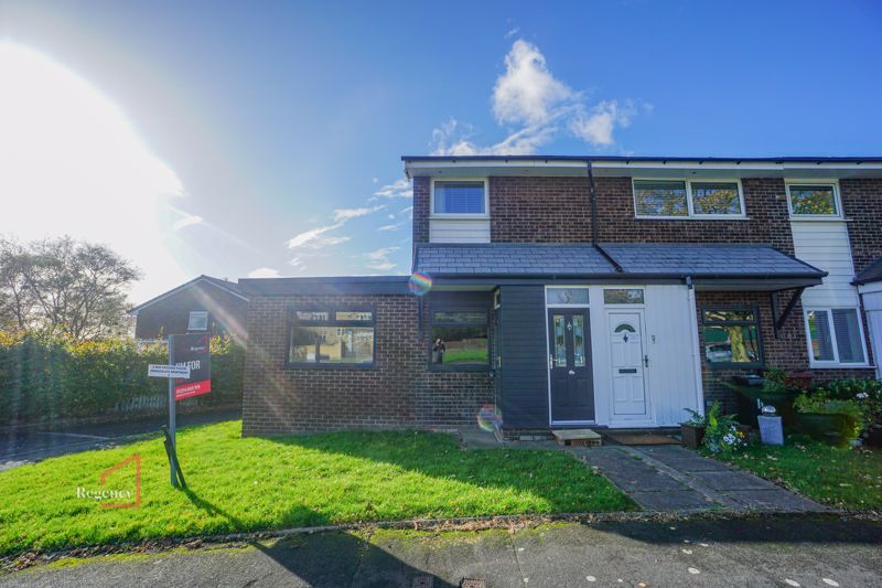 2 bed flat to rent in Greenbarn Way, Blackrod, Bolton BL6, £795 pcm