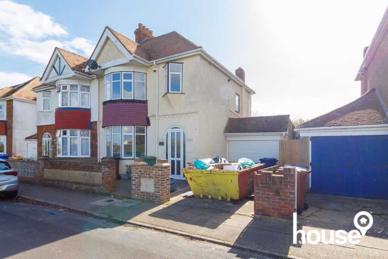 3 bed semidetached house to rent in Seager Road, Sheerness ME12 Zoopla