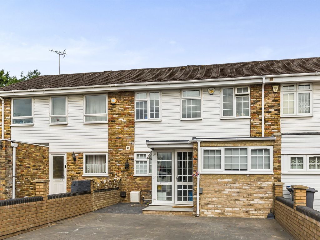 4 bed terraced house for sale in York Way, London N20 Zoopla