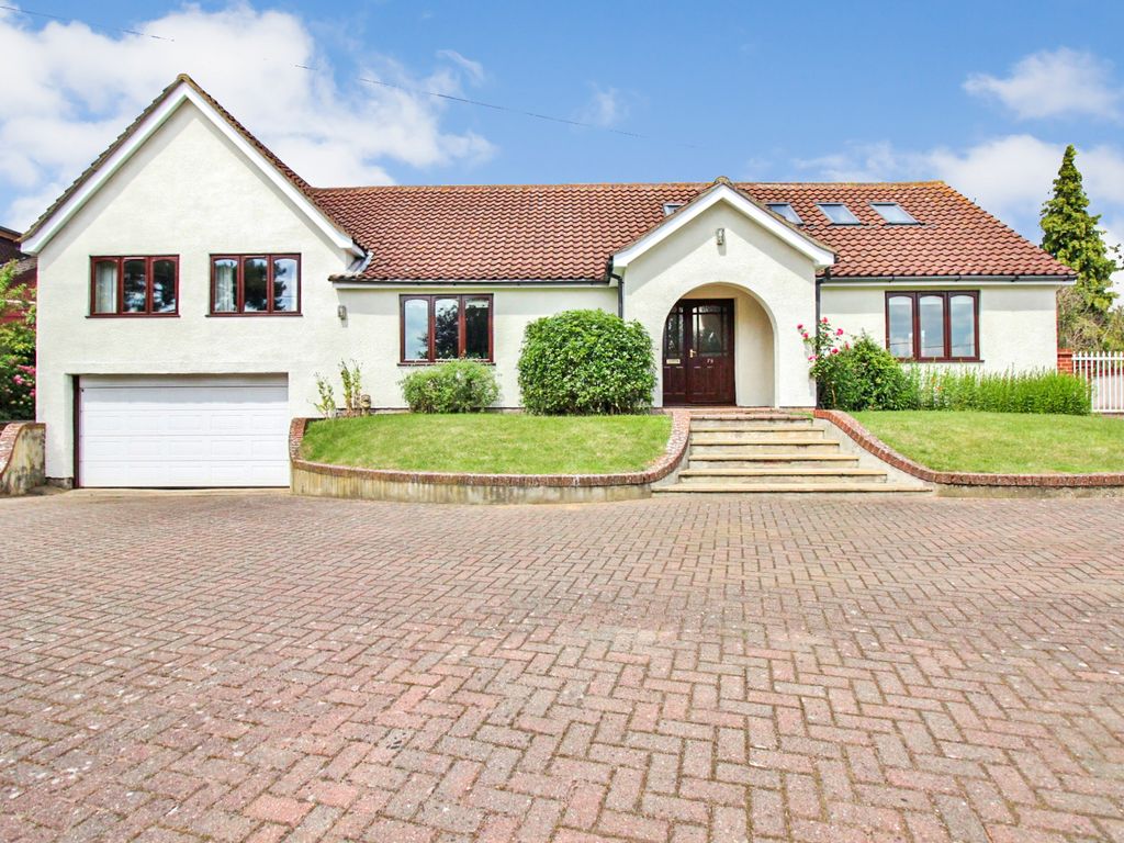 4 bed property for sale in Park Road, Spixworth, Norwich NR10 Zoopla