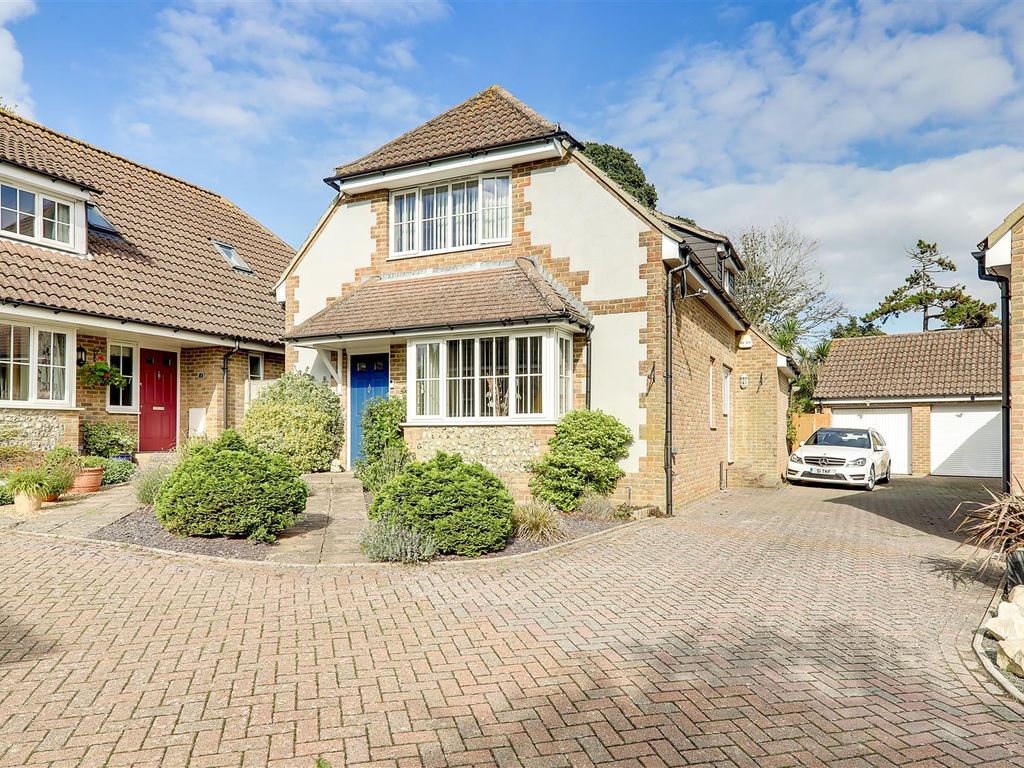3 bed detached house for sale in Cleveland Copse, Cleveland Close, Worthing BN13, £500,000 Zoopla