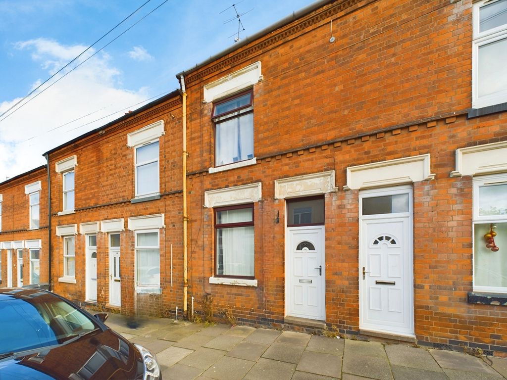 3 bed terraced house for sale in Ingle Street, West End LE3, £170,000