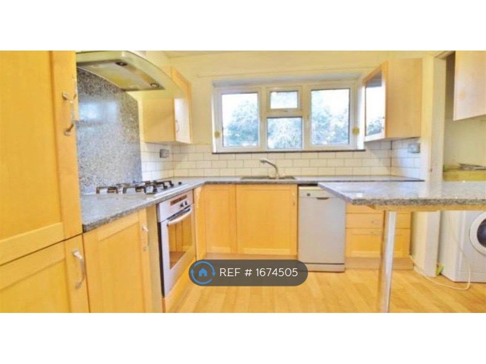 2 bed to rent in Hawthorne Crescent, Slough SL1 Zoopla