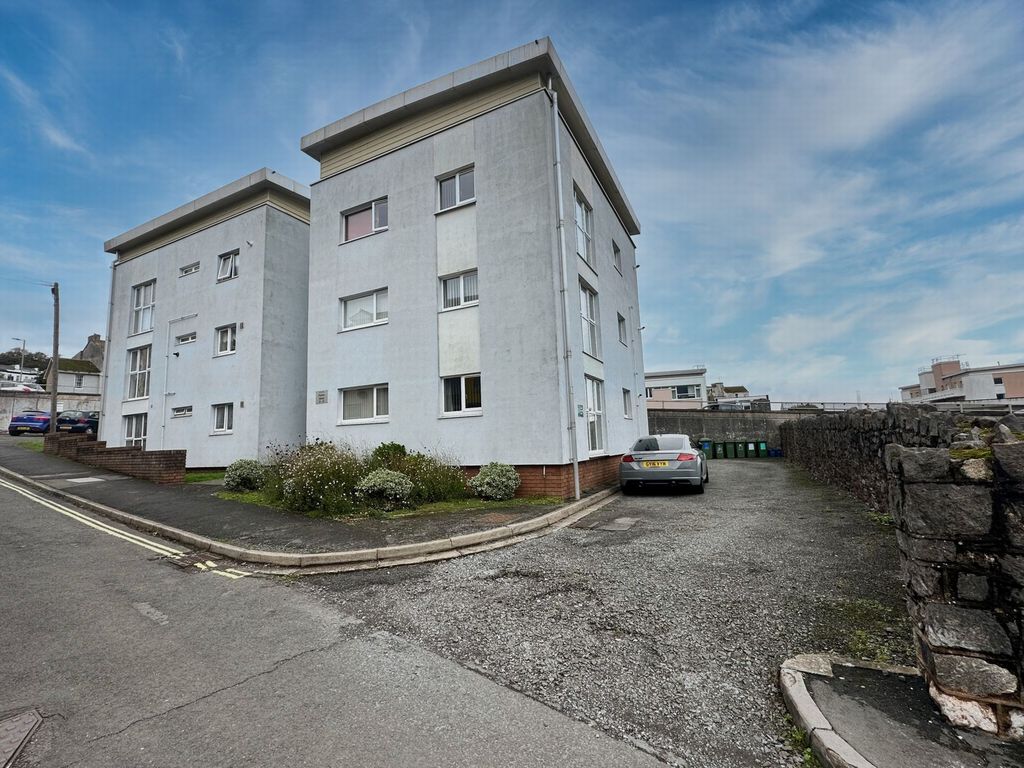 2 bed flat for sale in Parson Street, Teignmouth TQ14, £145,000 Zoopla