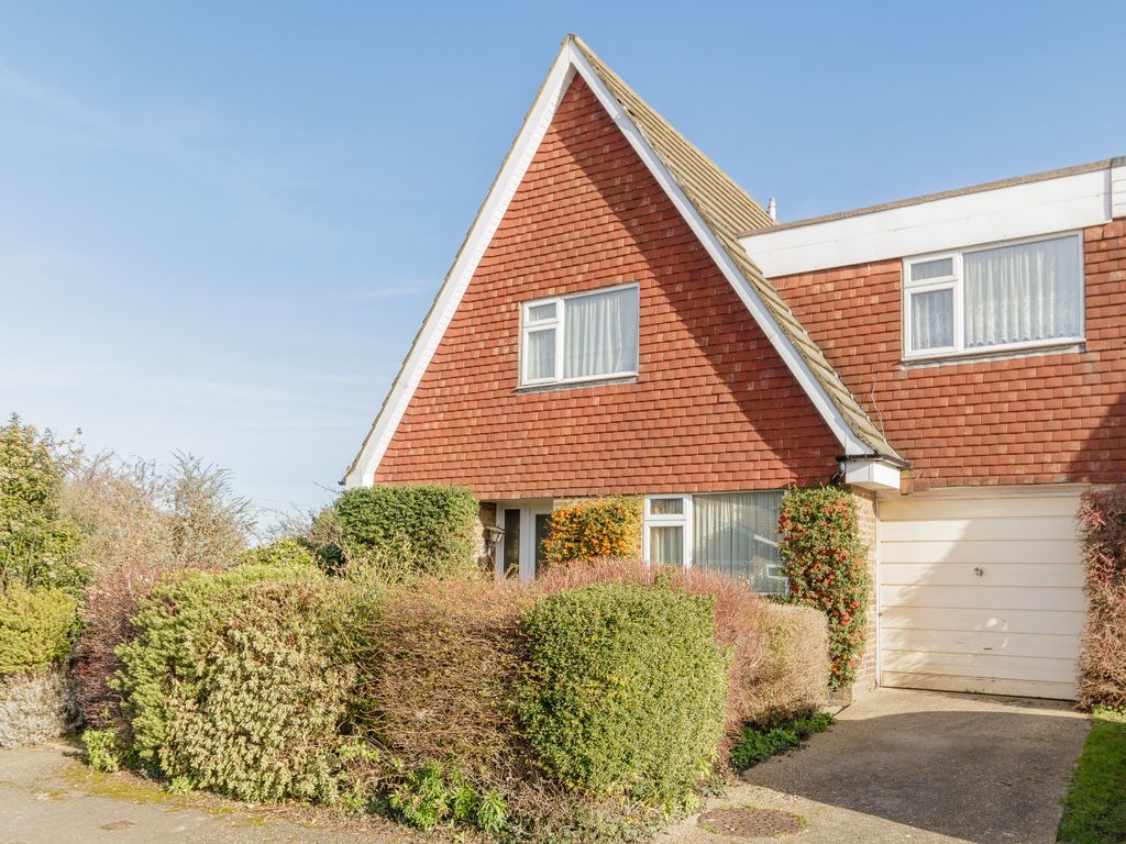 3 bed semidetached house for sale in The Droveway, Gravesend, Kent