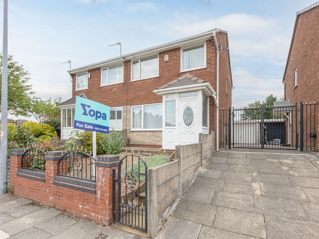 3 bed semidetached house for sale in Fairless Road, Eccles, Manchester