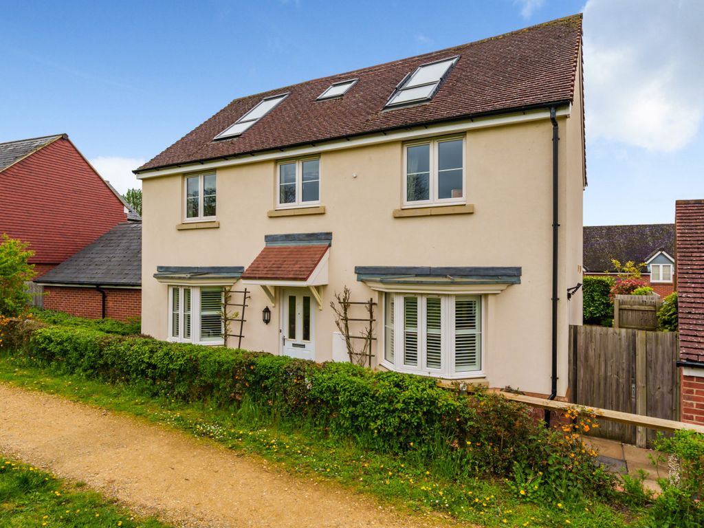 6 bed detached house for sale in Kittiwake Chase, Park