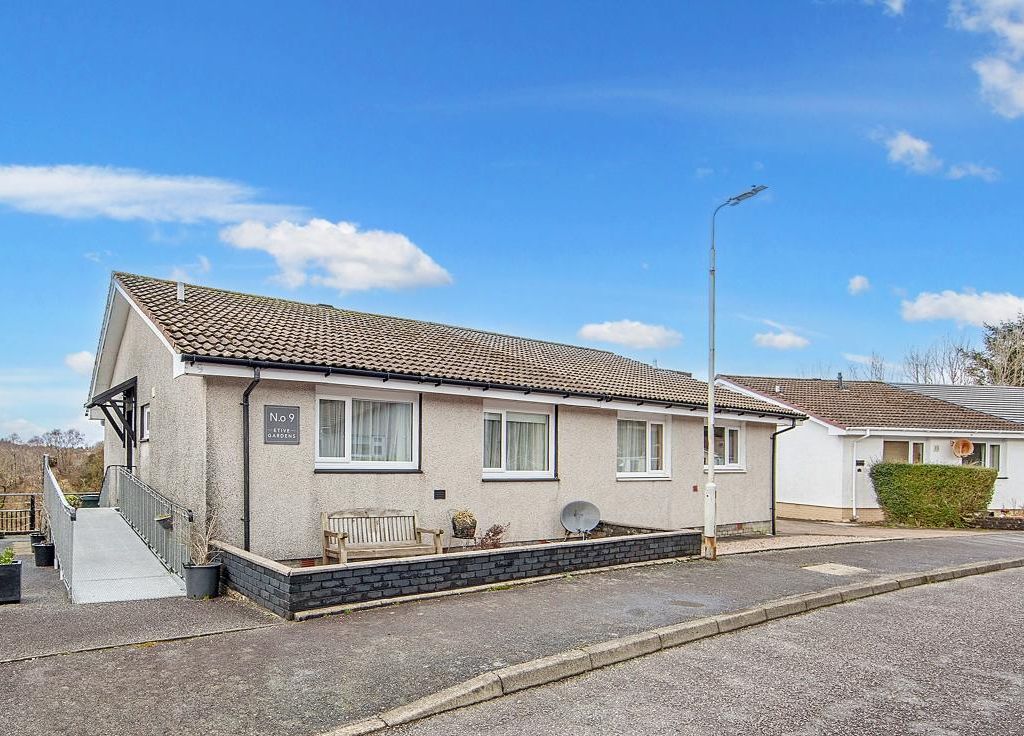 2 bed semidetached bungalow for sale in Etive Gardens, Oban PA34, £