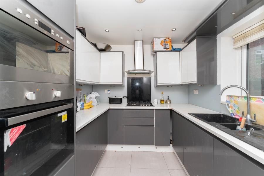 5 bed detached house for sale in King Edwards Gardens, London W3, £