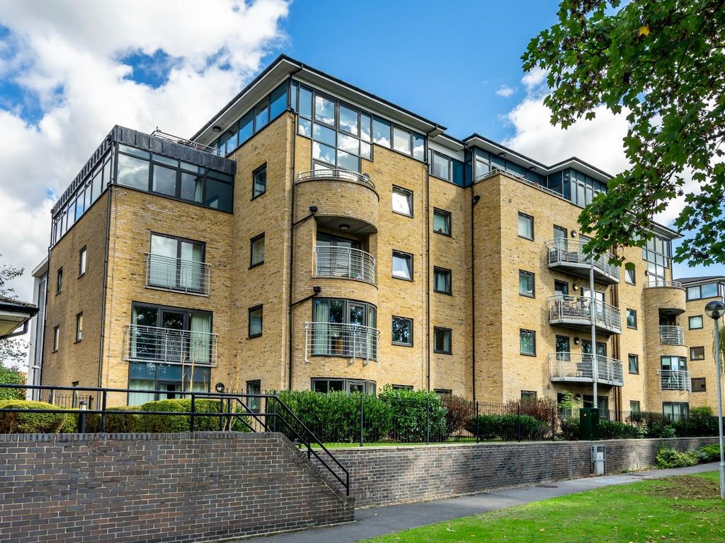 1 bed flat for sale in Milan House, Eboracum Way, York YO31, £170,000