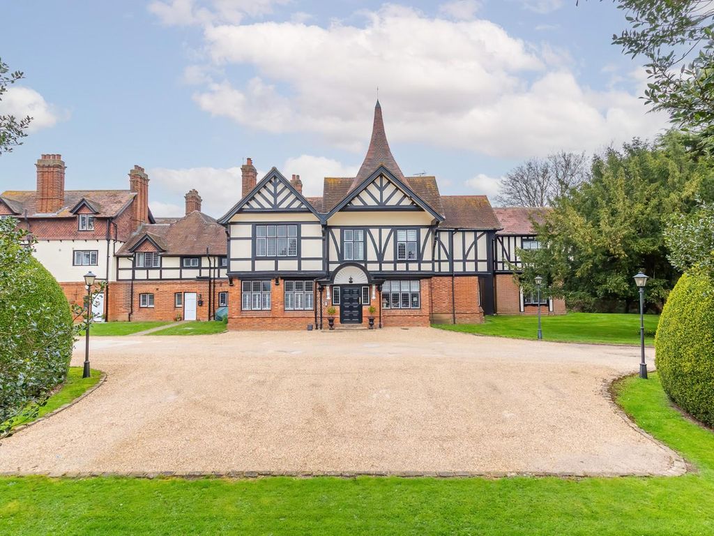 2 bed flat for sale in Mount Tabor, Wingrave, Aylesbury HP22, £620,000 Zoopla