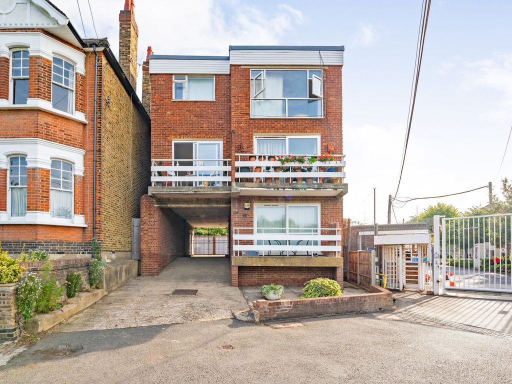 1 bed flat for sale in Granville Gardens, London W5 Zoopla