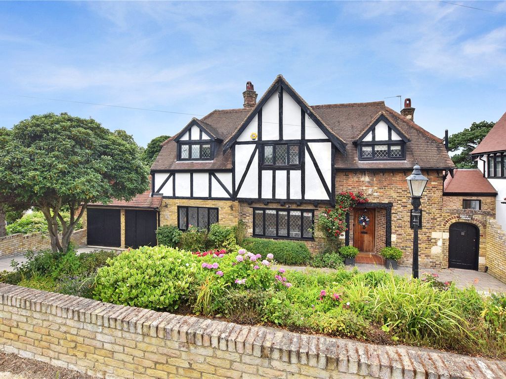 5 bed detached house for sale in Hill Crescent, Bexley DA5 Zoopla