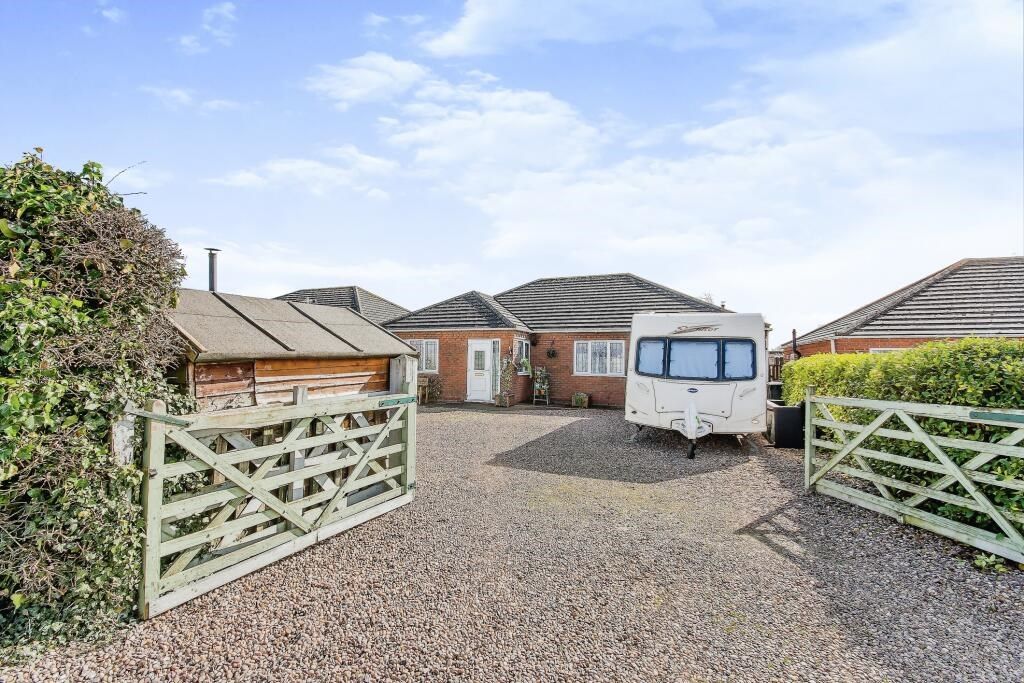4 bed detached bungalow for sale in Station Road, Firsby, Spilsby PE23 Zoopla