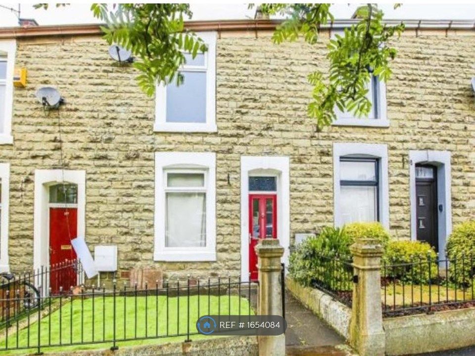 3 bed terraced house to rent in Avenue Parade, Accrington BB5 Zoopla