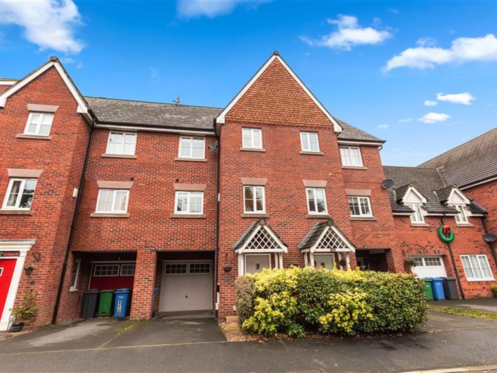 4 bed terraced house for sale in Farcroft Close, Lymm WA13, £375,000