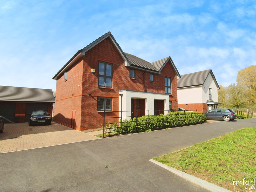 3 bed semidetached house for sale in William Morris Way, Tadpole