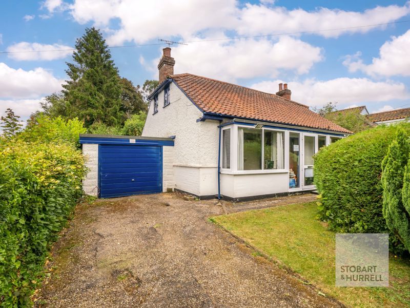 6 bed detached house for sale in Tunstead Road, Hoveton, Norfolk NR12