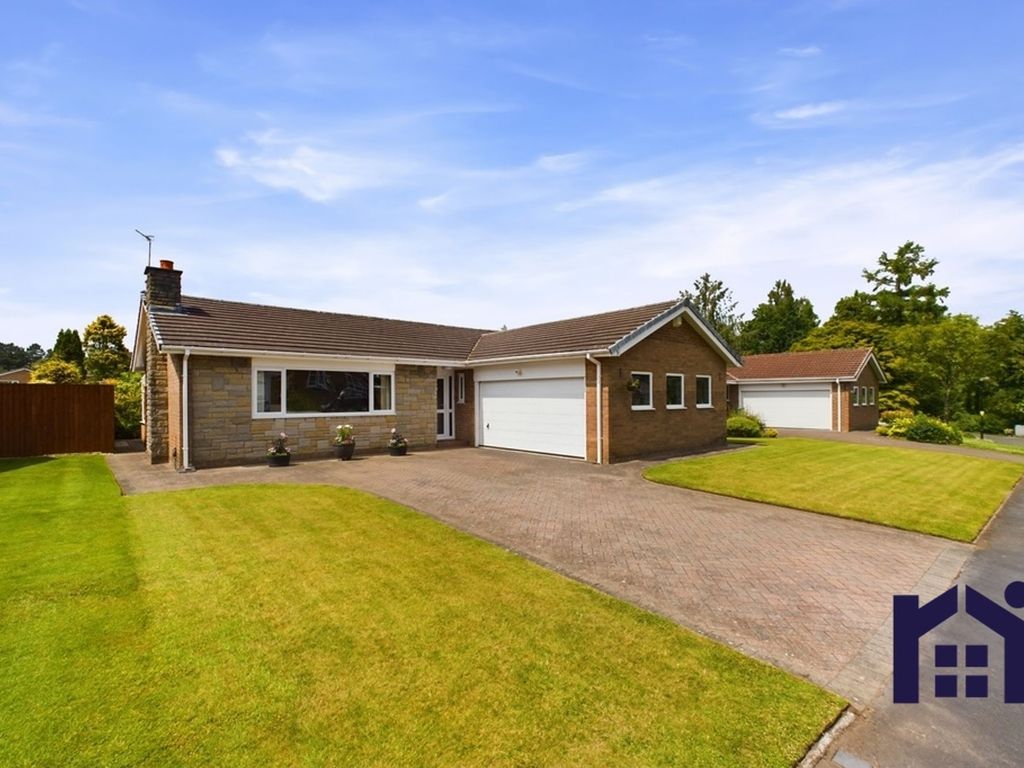 4 bed detached bungalow for sale in Firbank, Euxton PR7, £475,000 Zoopla