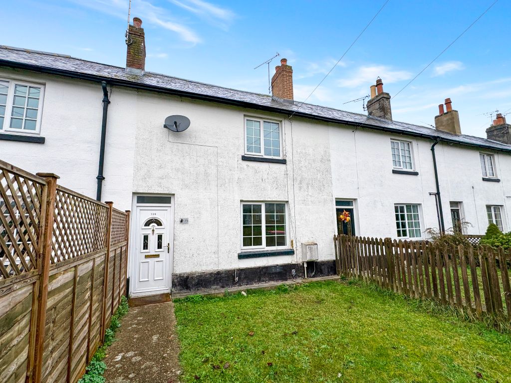 3 bed terraced house for sale in Parsonage Road, Amesbury, Salisbury SP4, £270,000 Zoopla